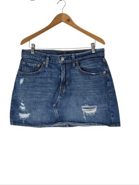 Levi’s Women's High Rise Distressed Deconstructed Dark Denim Mini Skirt Size  31